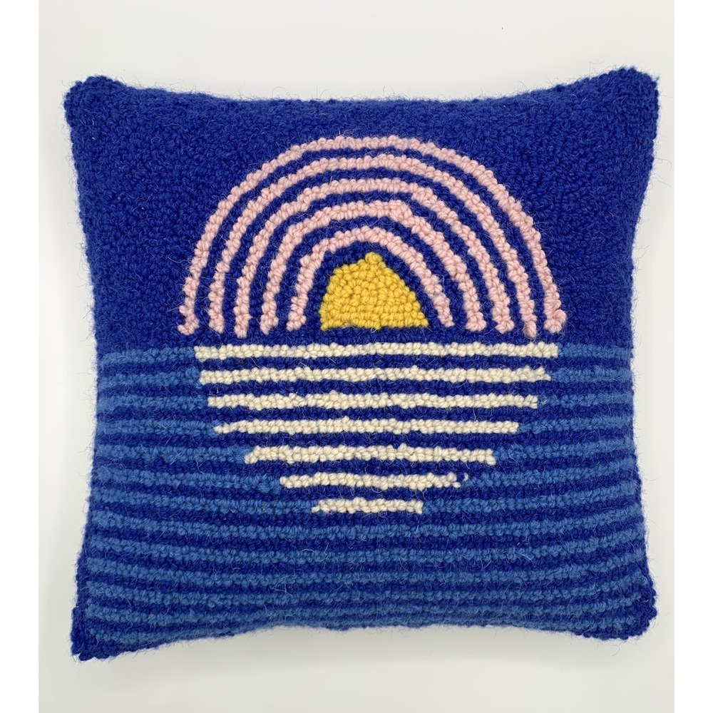 Peking Handicraft Hooked Wool Throw Pillow Sunshine Sunrise Sunset Beach 13 x 13